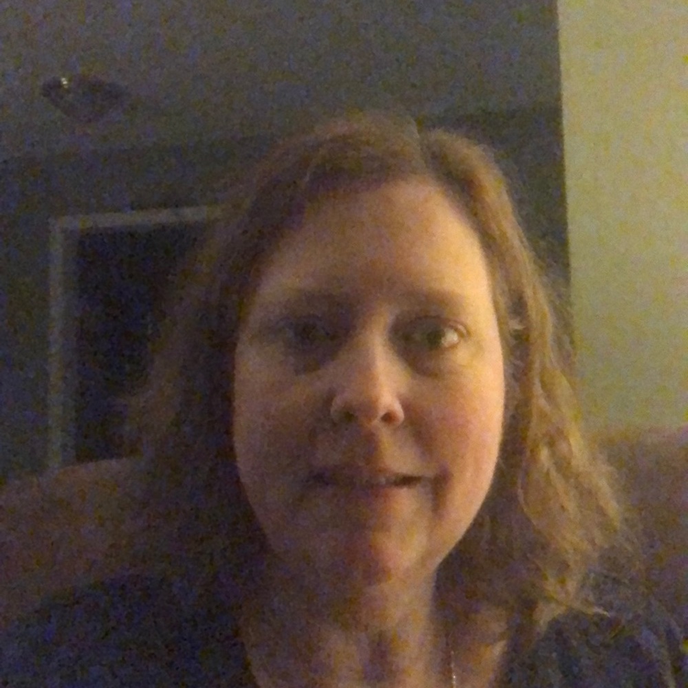 Meet your Posher, Denise